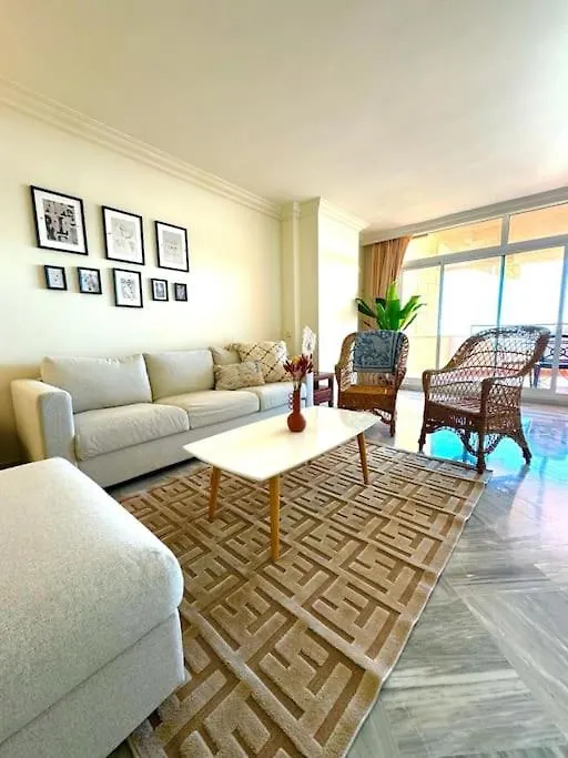 Apartment Magna Marbella 2 Bed Apt With Speacular Sea Views