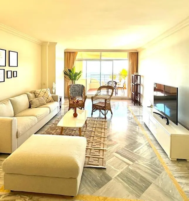 Magna Marbella 2 Bed Apt With Speacular Sea Views