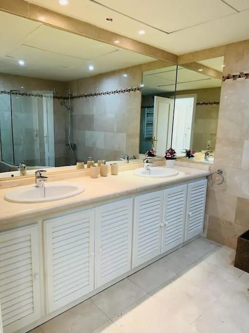 Apartment Magna Marbella 2 Bed Apt With Speacular Sea Views