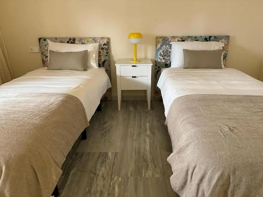 Magna Marbella 2 Bed Apt With Speacular Sea Views 0*,  إسبانيا
